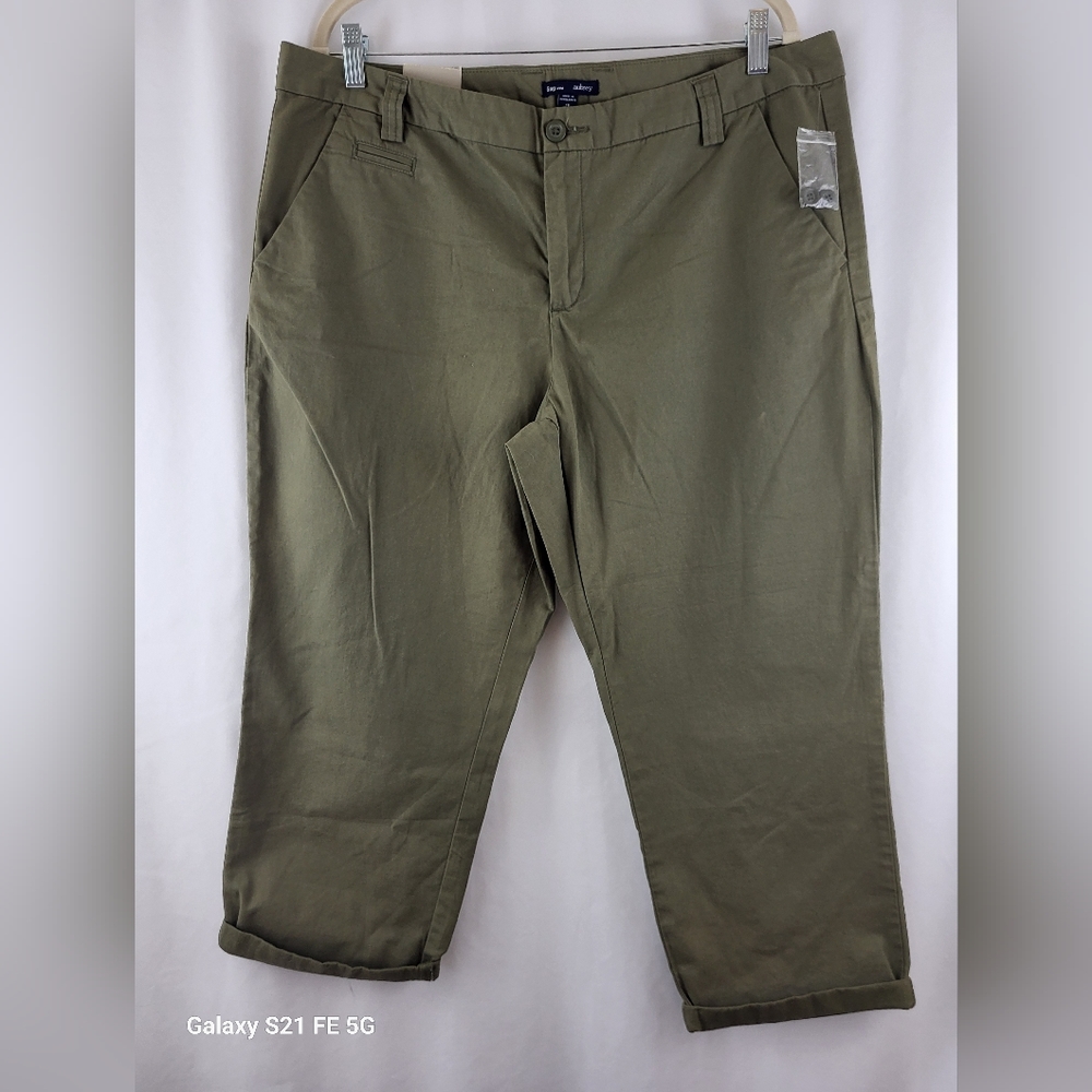 NWT Gap Rolled Capri Pants Size 16 - Picture 2 of 5
